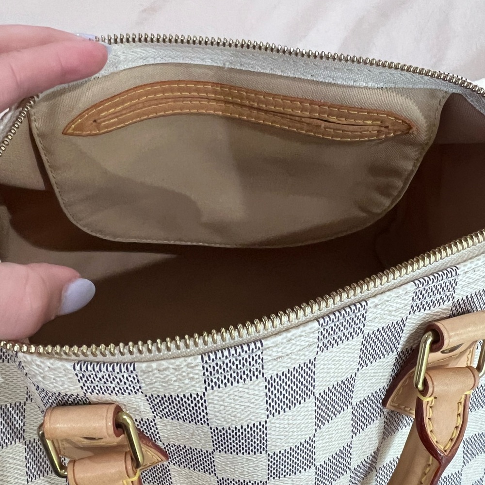 Louis Vuitton Damier Azur Speedy 30 - Picture 5 of 10
